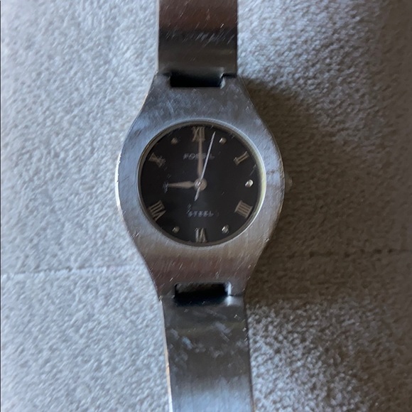 FOSSIL SOLID STAINLESS STEEL WATCH - Picture 4 of 7